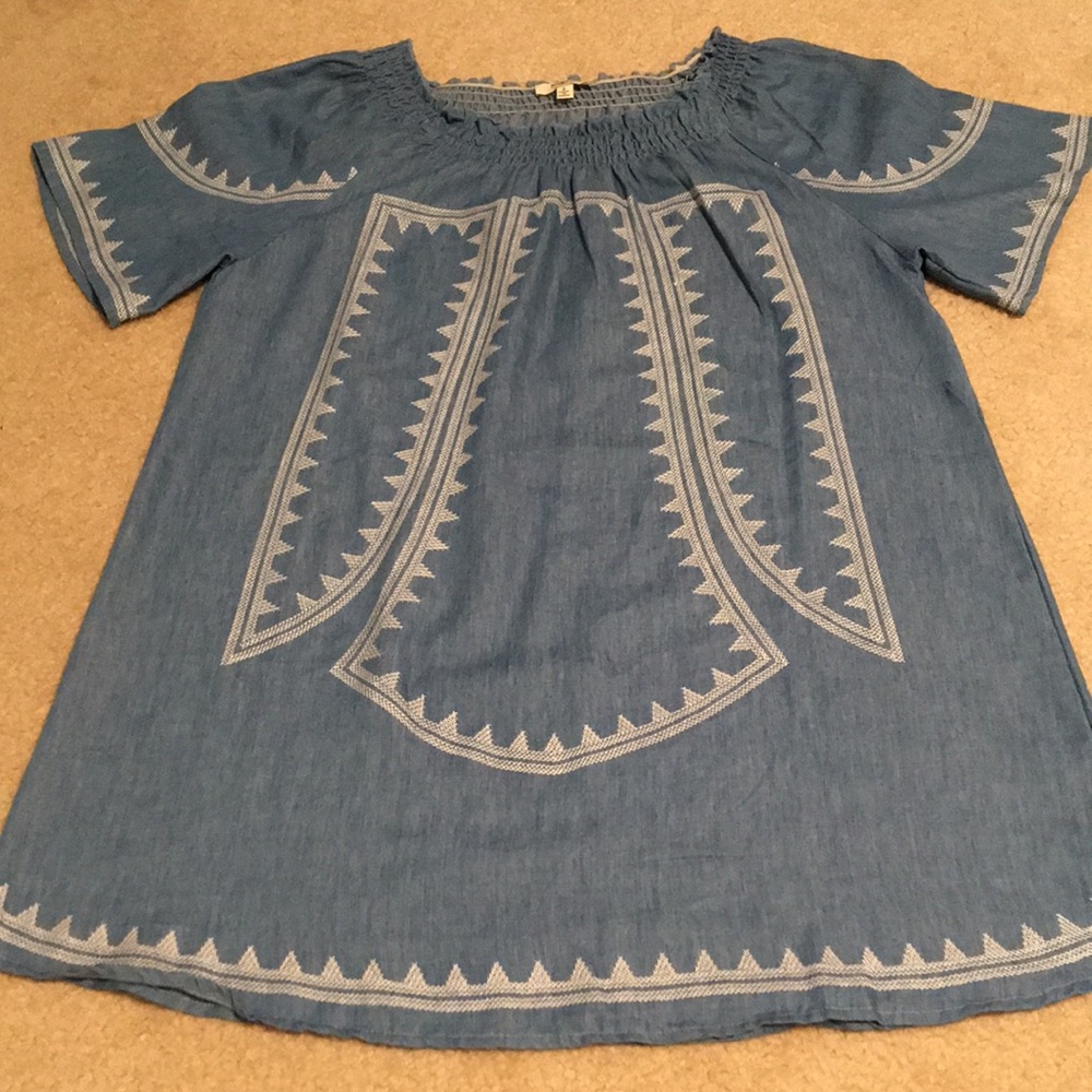 Off the shoulder chambray dress